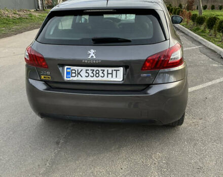 Серый Пежо 308, объемом двигателя 1.56 л и пробегом 218 тыс. км за 9700 $, фото 5 на Automoto.ua