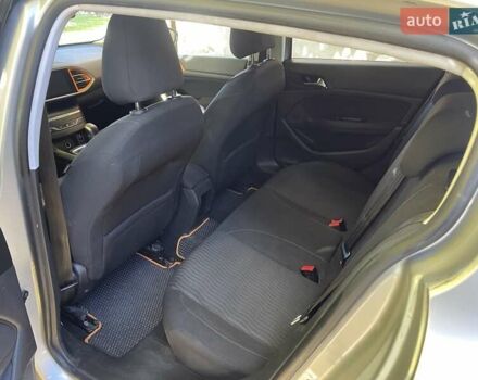 Сірий Пежо 308, об'ємом двигуна 1.56 л та пробігом 364 тис. км за 6500 $, фото 11 на Automoto.ua