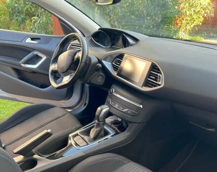 Серый Пежо 308, объемом двигателя 1.56 л и пробегом 202 тыс. км за 12500 $, фото 9 на Automoto.ua