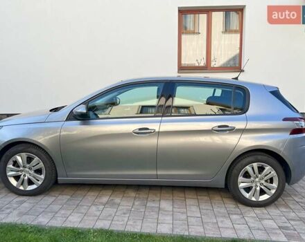 Серый Пежо 308, объемом двигателя 1.56 л и пробегом 202 тыс. км за 12500 $, фото 4 на Automoto.ua