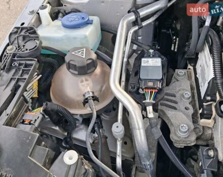 Серый Пежо 308, объемом двигателя 1.5 л и пробегом 84 тыс. км за 15400 $, фото 43 на Automoto.ua
