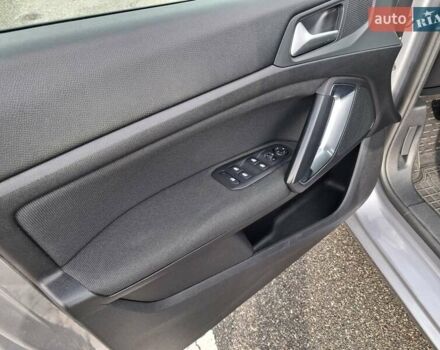 Серый Пежо 308, объемом двигателя 1.5 л и пробегом 84 тыс. км за 15400 $, фото 21 на Automoto.ua