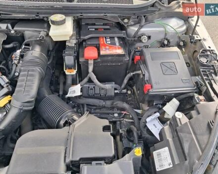 Серый Пежо 308, объемом двигателя 1.5 л и пробегом 84 тыс. км за 15400 $, фото 42 на Automoto.ua