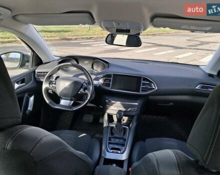 Серый Пежо 308, объемом двигателя 1.5 л и пробегом 84 тыс. км за 15400 $, фото 59 на Automoto.ua