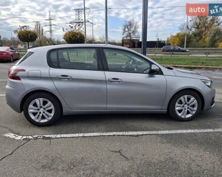 Серый Пежо 308, объемом двигателя 1.5 л и пробегом 84 тыс. км за 15400 $, фото 5 на Automoto.ua