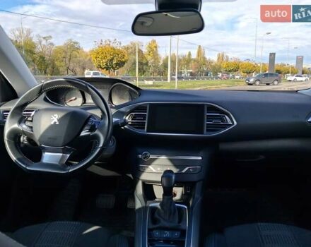 Серый Пежо 308, объемом двигателя 1.5 л и пробегом 84 тыс. км за 15400 $, фото 61 на Automoto.ua