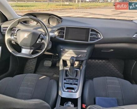 Серый Пежо 308, объемом двигателя 1.5 л и пробегом 84 тыс. км за 15400 $, фото 60 на Automoto.ua