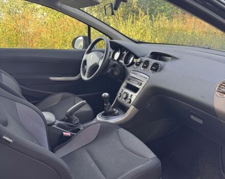 Сірий Пежо 308, об'ємом двигуна 1.6 л та пробігом 270 тис. км за 4000 $, фото 8 на Automoto.ua