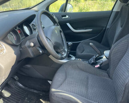 Пежо 308 2008 в Львове на Automoto.ua Серый Пежо 308, объемом двигателя 1.6 л и пробегом 289 тыс. км за 4000 $, фото 25 на Automoto.ua