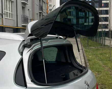 Серый Пежо 308, объемом двигателя 1.6 л и пробегом 285 тыс. км за 4400 $, фото 14 на Automoto.ua