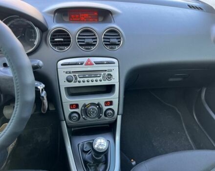 Серый Пежо 308, объемом двигателя 1.6 л и пробегом 317 тыс. км за 5300 $, фото 6 на Automoto.ua