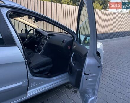 Сірий Пежо 308, об'ємом двигуна 1.6 л та пробігом 161 тис. км за 5500 $, фото 7 на Automoto.ua