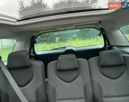 Сірий Пежо 308, об'ємом двигуна 1.56 л та пробігом 235 тис. км за 4999 $, фото 9 на Automoto.ua
