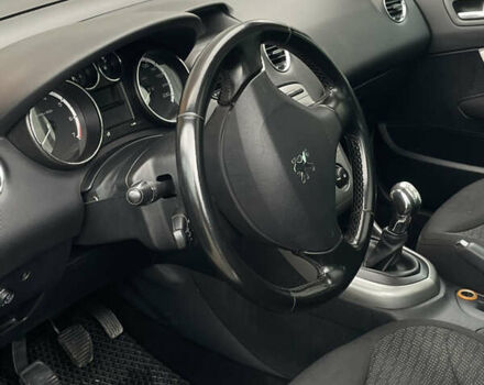 Серый Пежо 308, объемом двигателя 1.6 л и пробегом 285 тыс. км за 4400 $, фото 16 на Automoto.ua