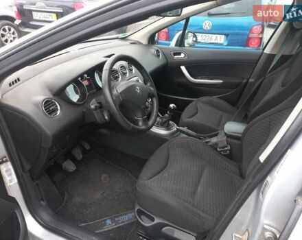 Пежо 308 2008 в Львове на Automoto.ua Серый Пежо 308, объемом двигателя 1.6 л и пробегом 235 тыс. км за 3900 $, фото 8 на Automoto.ua