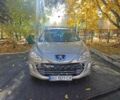 Серый Пежо 308, объемом двигателя 1.6 л и пробегом 208 тыс. км за 4000 $, фото 1 на Automoto.ua