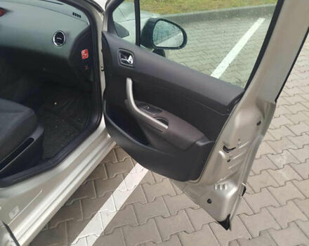 Серый Пежо 308, объемом двигателя 1.4 л и пробегом 132 тыс. км за 4900 $, фото 7 на Automoto.ua