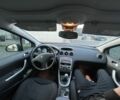 Серый Пежо 308, объемом двигателя 2 л и пробегом 211 тыс. км за 4900 $, фото 5 на Automoto.ua