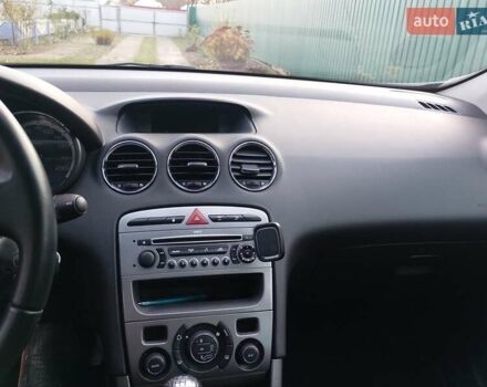 Серый Пежо 308, объемом двигателя 1.6 л и пробегом 160 тыс. км за 5000 $, фото 2 на Automoto.ua