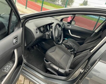 Сірий Пежо 308, об'ємом двигуна 1.6 л та пробігом 236 тис. км за 4800 $, фото 7 на Automoto.ua