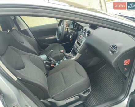 Серый Пежо 308, объемом двигателя 1.6 л и пробегом 290 тыс. км за 4650 $, фото 11 на Automoto.ua