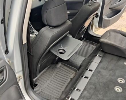 Сірий Пежо 308, об'ємом двигуна 1.6 л та пробігом 233 тис. км за 5200 $, фото 6 на Automoto.ua