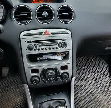 Сірий Пежо 308, об'ємом двигуна 1.6 л та пробігом 203 тис. км за 6300 $, фото 18 на Automoto.ua