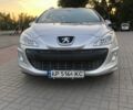 Серый Пежо 308, объемом двигателя 1.6 л и пробегом 244 тыс. км за 4100 $, фото 1 на Automoto.ua