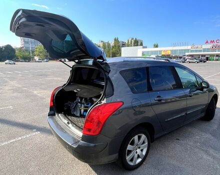 Сірий Пежо 308, об'ємом двигуна 1.6 л та пробігом 252 тис. км за 6100 $, фото 2 на Automoto.ua