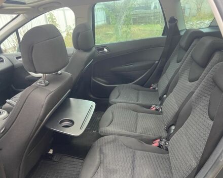 Сірий Пежо 308, об'ємом двигуна 1.6 л та пробігом 220 тис. км за 5000 $, фото 5 на Automoto.ua