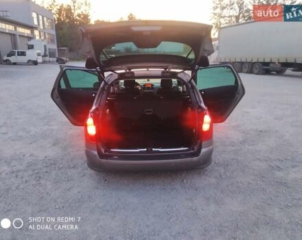 Сірий Пежо 308, об'ємом двигуна 1.6 л та пробігом 188 тис. км за 4550 $, фото 2 на Automoto.ua