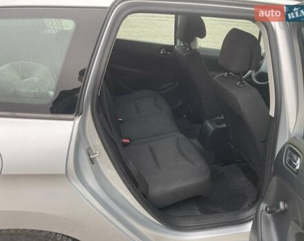 Пежо 308 2009 в Тернополе на Automoto.ua Серый Пежо 308, объемом двигателя 1.6 л и пробегом 277 тыс. км за 5600 $, фото 29 на Automoto.ua