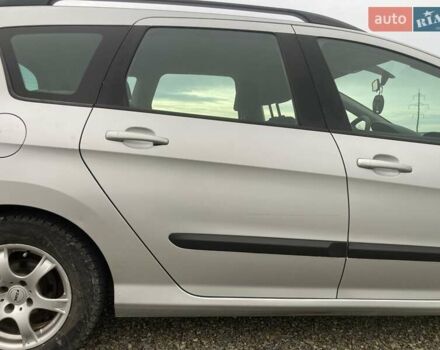 Пежо 308 2009 в Тернополе на Automoto.ua Серый Пежо 308, объемом двигателя 1.6 л и пробегом 277 тыс. км за 5600 $, фото 11 на Automoto.ua