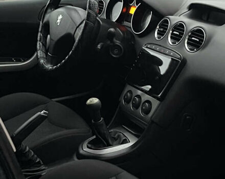 Серый Пежо 308, объемом двигателя 1.6 л и пробегом 230 тыс. км за 4450 $, фото 15 на Automoto.ua