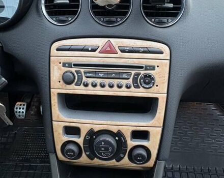 Серый Пежо 308, объемом двигателя 1.56 л и пробегом 277 тыс. км за 5200 $, фото 12 на Automoto.ua