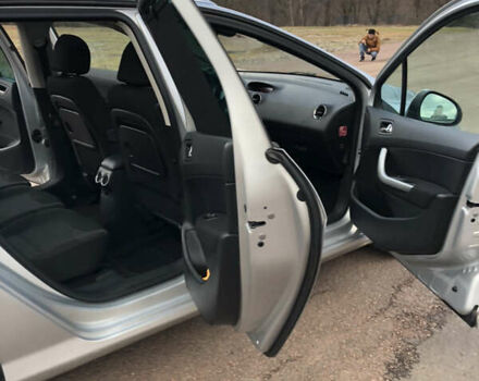 Серый Пежо 308, объемом двигателя 1.6 л и пробегом 130 тыс. км за 6500 $, фото 15 на Automoto.ua