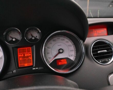 Сірий Пежо 308, об'ємом двигуна 1.6 л та пробігом 303 тис. км за 4900 $, фото 2 на Automoto.ua
