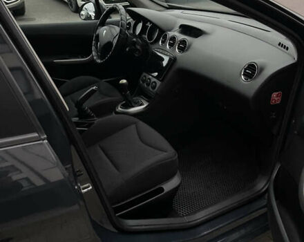 Серый Пежо 308, объемом двигателя 1.6 л и пробегом 230 тыс. км за 4450 $, фото 17 на Automoto.ua