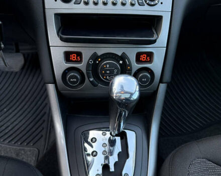 Сірий Пежо 308, об'ємом двигуна 1.6 л та пробігом 231 тис. км за 6150 $, фото 28 на Automoto.ua