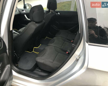 Серый Пежо 308, объемом двигателя 1.6 л и пробегом 200 тыс. км за 4999 $, фото 17 на Automoto.ua