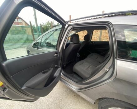 Сірий Пежо 308, об'ємом двигуна 1.6 л та пробігом 290 тис. км за 4450 $, фото 15 на Automoto.ua