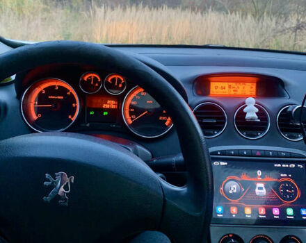 Серый Пежо 308, объемом двигателя 1.56 л и пробегом 290 тыс. км за 5600 $, фото 18 на Automoto.ua