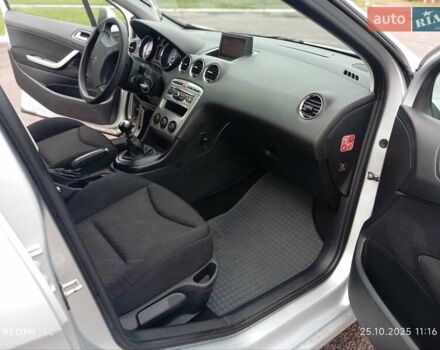 Пежо 308 2009 в Ровно на Automoto.ua Серый Пежо 308, объемом двигателя 1.56 л и пробегом 201 тыс. км за 4750 $, фото 23 на Automoto.ua