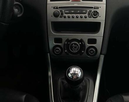 Сірий Пежо 308, об'ємом двигуна 1.6 л та пробігом 303 тис. км за 4900 $, фото 3 на Automoto.ua