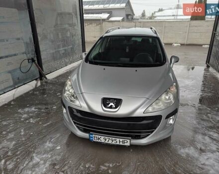 Серый Пежо 308, объемом двигателя 1.6 л и пробегом 202 тыс. км за 5250 $, фото 4 на Automoto.ua