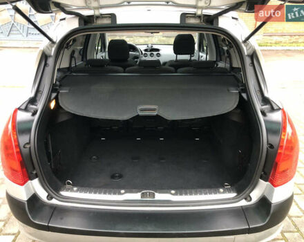 Серый Пежо 308, объемом двигателя 1.6 л и пробегом 200 тыс. км за 4999 $, фото 4 на Automoto.ua