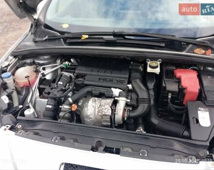 Пежо 308 2009 в Ровно на Automoto.ua Серый Пежо 308, объемом двигателя 1.56 л и пробегом 201 тыс. км за 4750 $, фото 15 на Automoto.ua