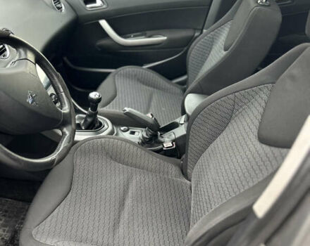 Сірий Пежо 308, об'ємом двигуна 1.6 л та пробігом 165 тис. км за 5999 $, фото 71 на Automoto.ua