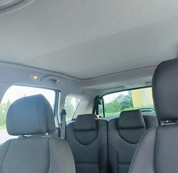 Серый Пежо 308, объемом двигателя 1.6 л и пробегом 244 тыс. км за 5700 $, фото 21 на Automoto.ua