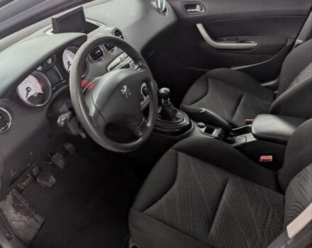 Серый Пежо 308, объемом двигателя 1.6 л и пробегом 202 тыс. км за 5250 $, фото 8 на Automoto.ua